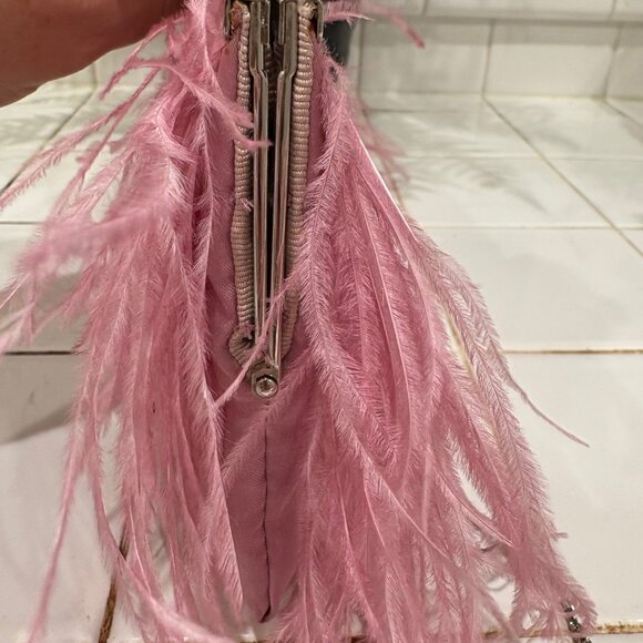NWOT – BCBG Rose Pink Feather Envelope Purse - Picture 4 of 6
